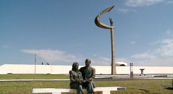 memorial-jk
